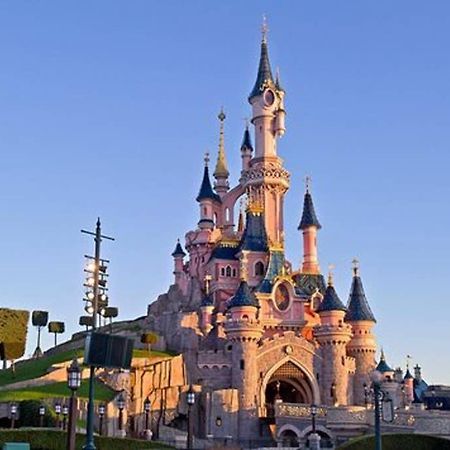 F2 Proche Gare Et Toute Commodite Château-Thierry Exteriér fotografie